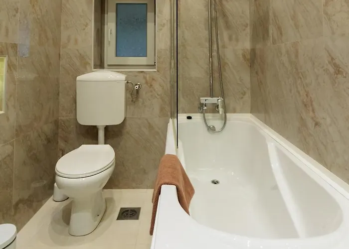 아파트 Mirakul 수보티차